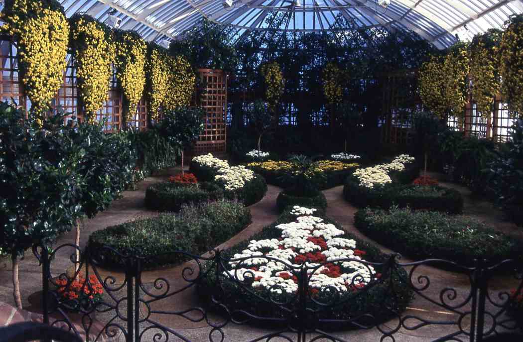 Fall Flower Show 1992: On the Horizon