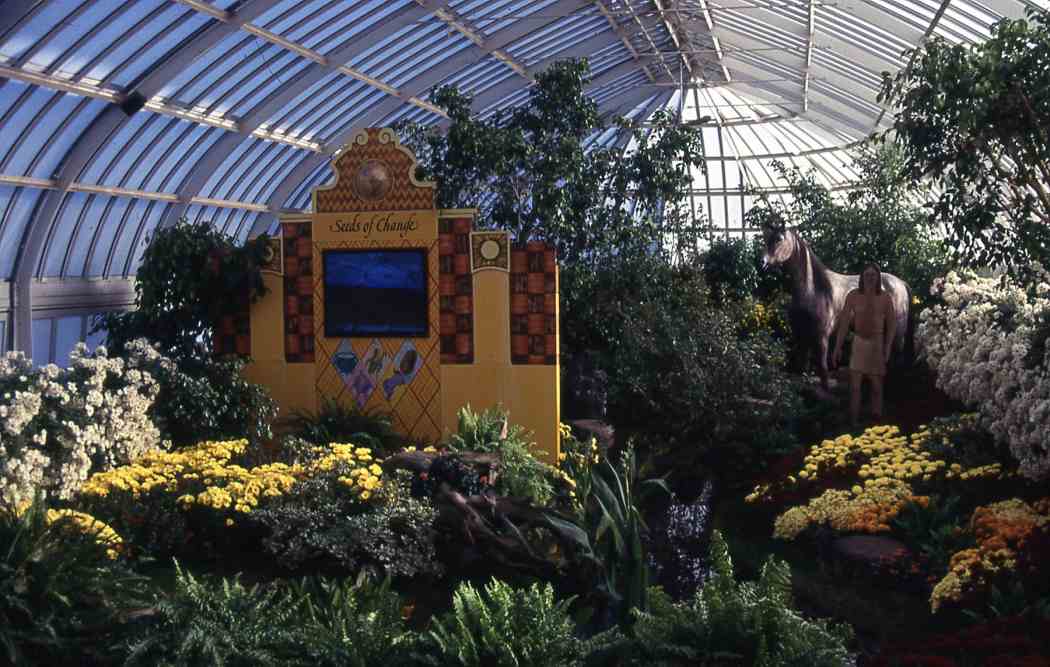 Fall Flower Show 1992: On the Horizon