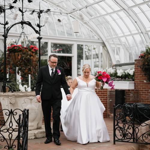 Weddings Under Glass: Marissa and Dan Weddings Under Glass: Marissa and Dan