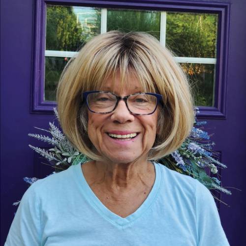 Volunteer Spotlight: Linda Golden