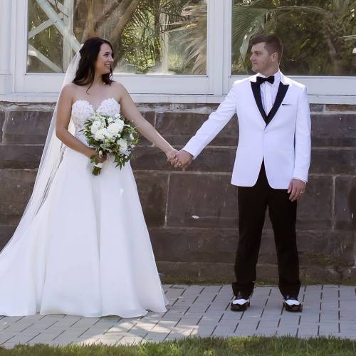 Weddings Under Glass: Samantha and Tim